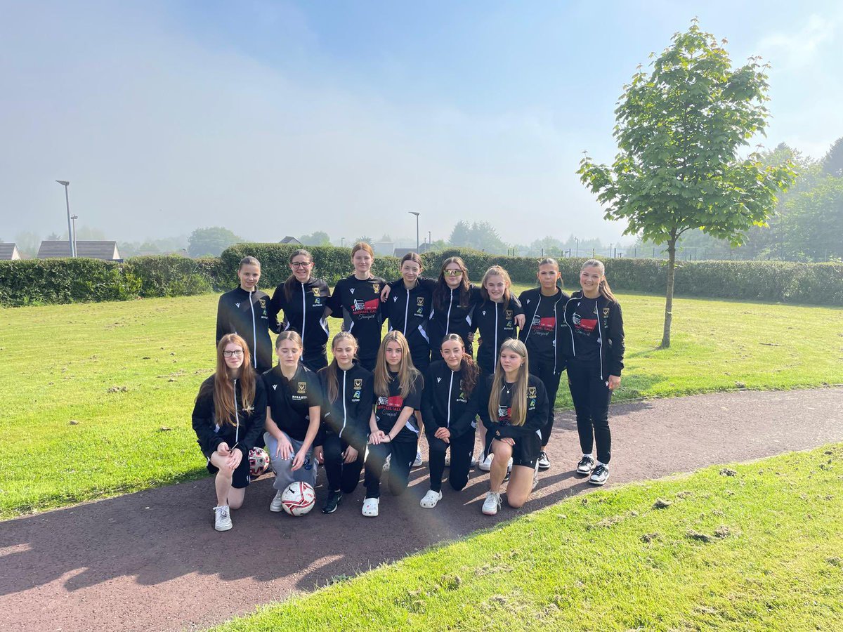💛🖤The 16s are up and have had breakfast and off for a morning walk before leaving the Hotel for Dumfries for their @ScotWFootball Scottish Power Challenge Cup match with Queen of the South this afternoon. It’s a beautiful day here in Glasgow ☀️