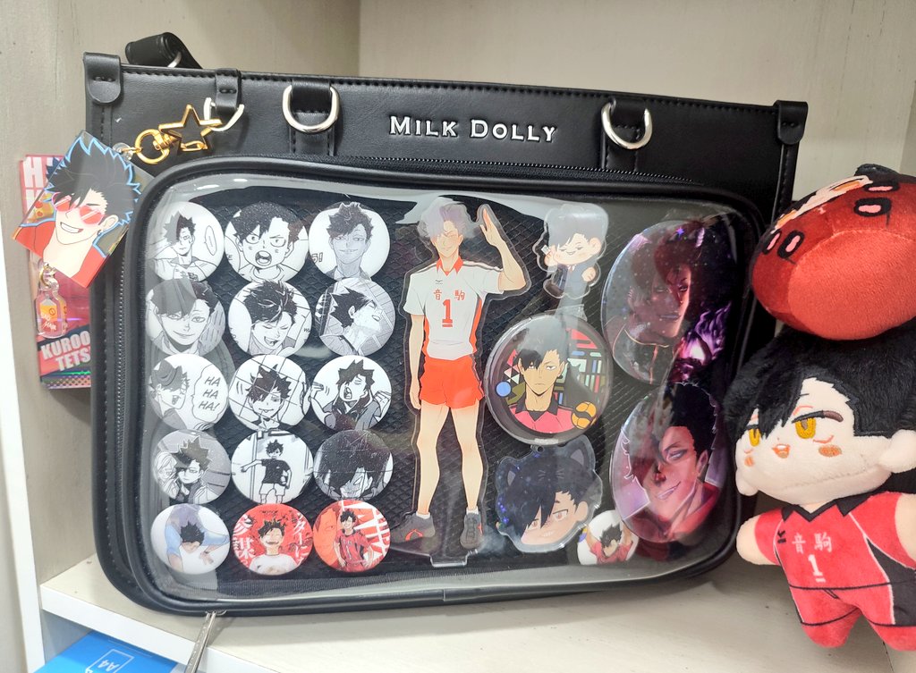 HeyHeyWhey's tweet photo. Look at my silly little ita bag :D https://t.co/3D77EIzSIG