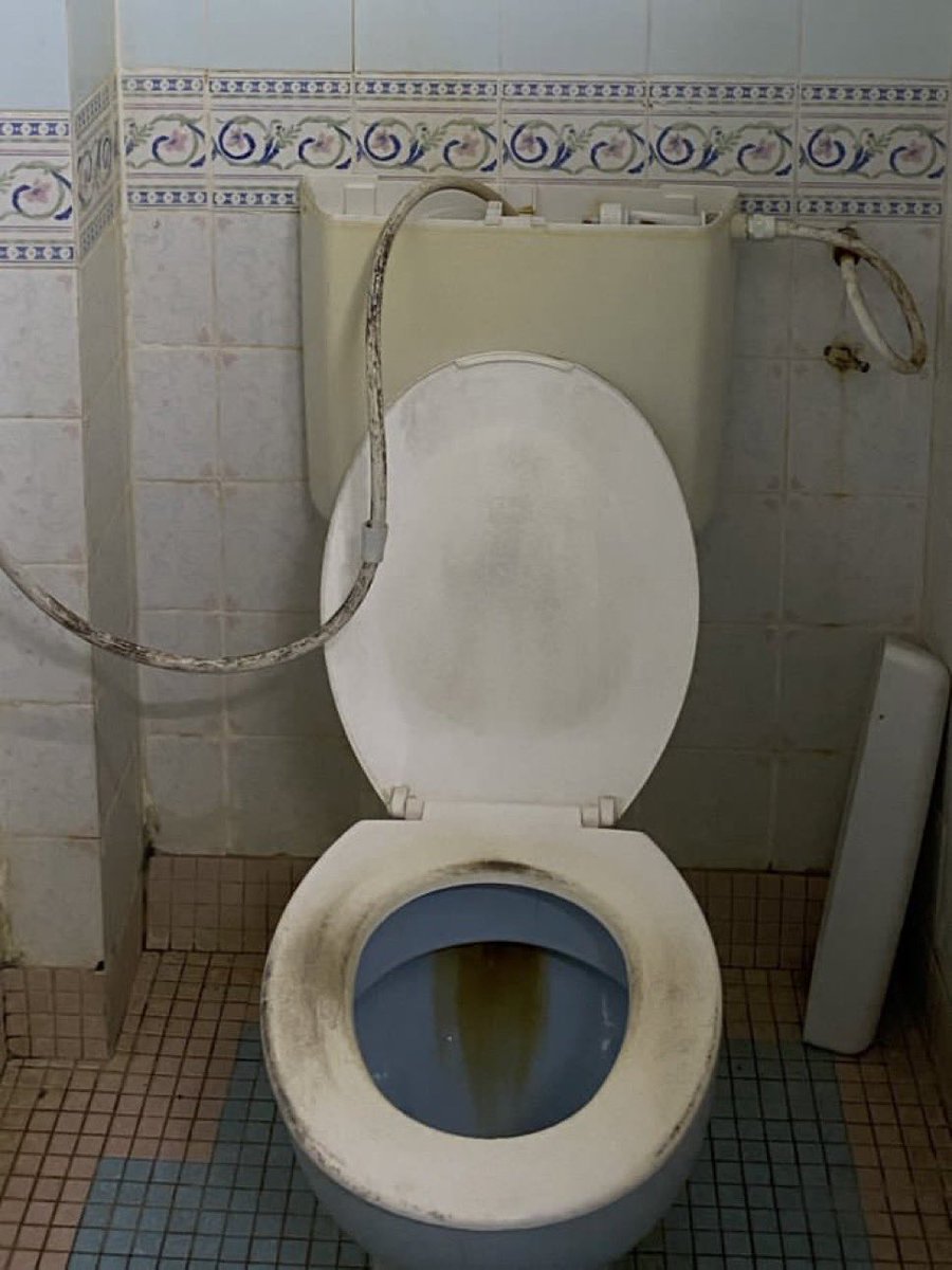 .<a href="/OfficialIIUM/">Official IIUM</a> <a href="/zainalsanusi297/">Zainal Sanusi</a> tolong la bawa pergi sini pula