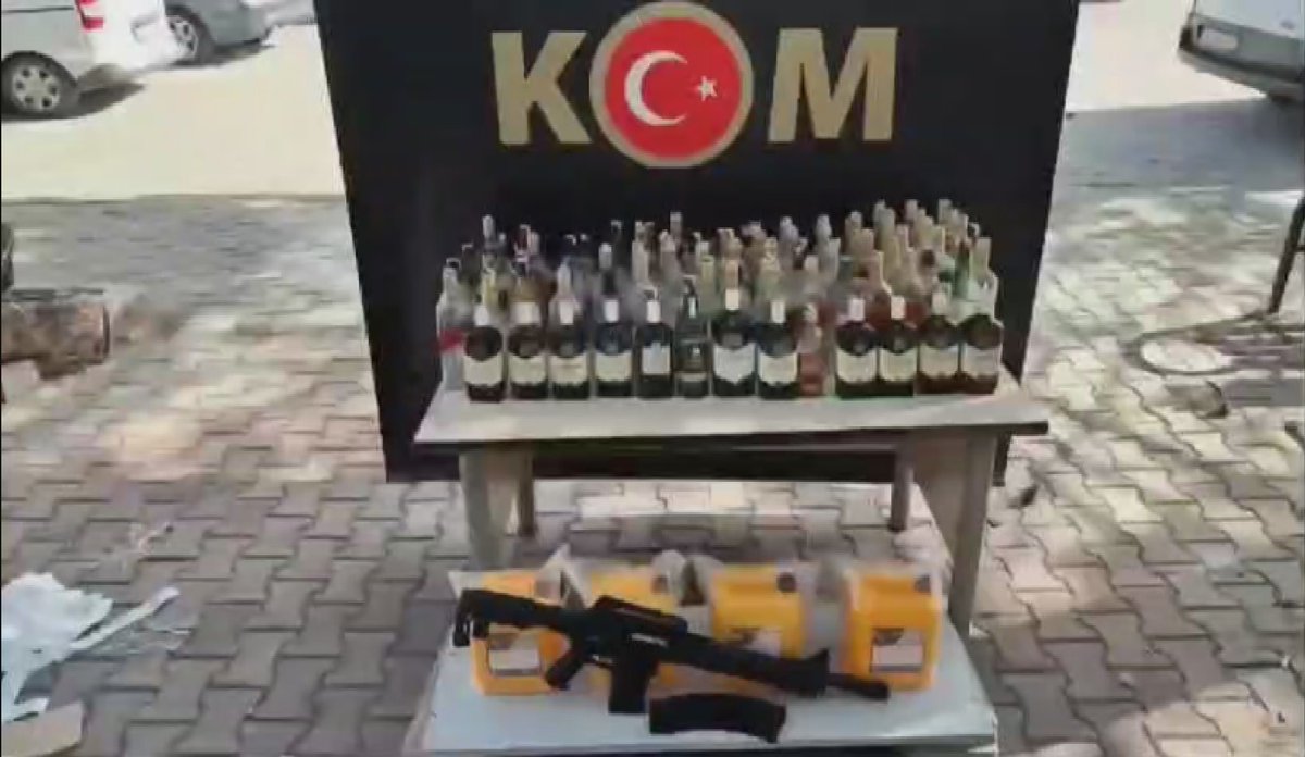 Alkol kaçakçılarını boş şişeler ele verdi anadolunettv.com/haber/alkol-ka… #kayseri #güncel #haber #ilemniyet #kom