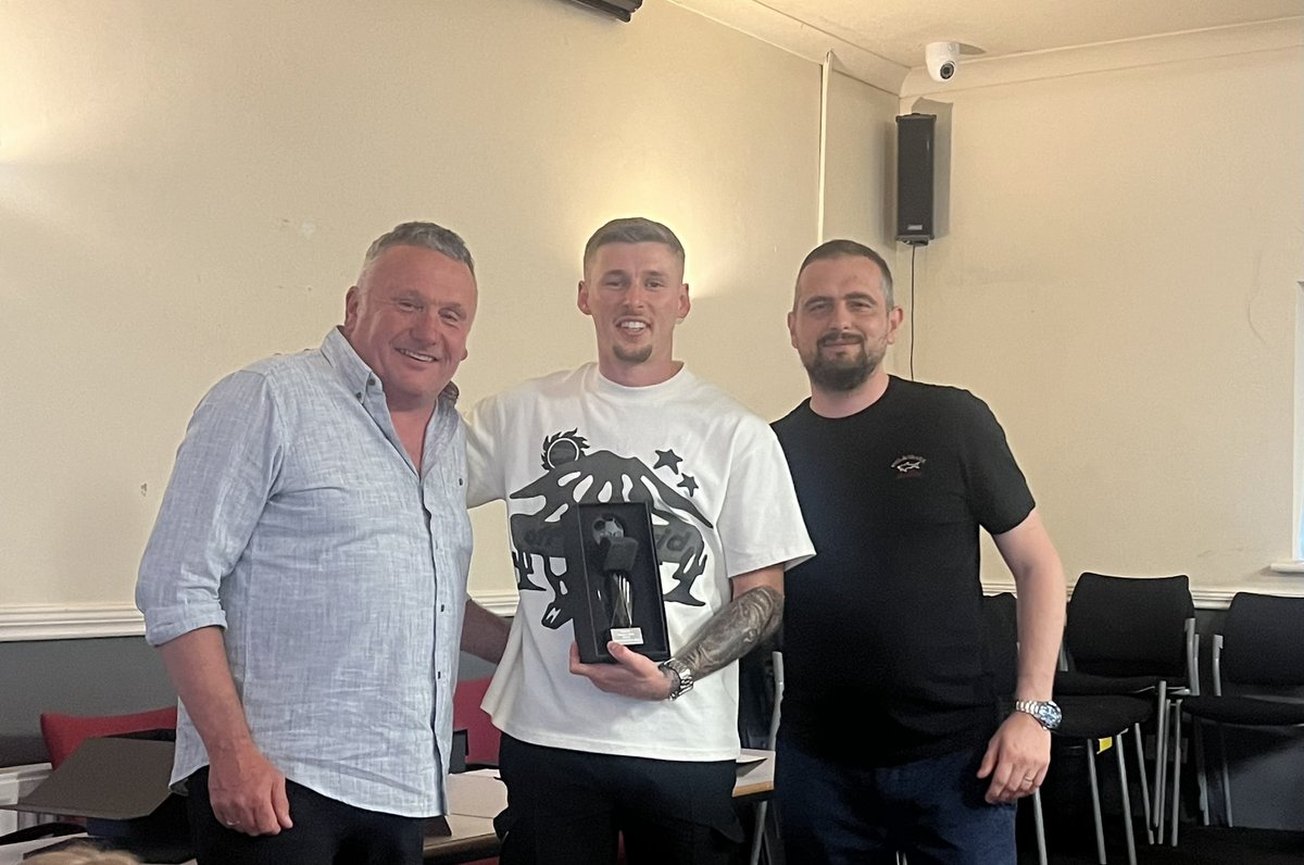 Supporters Player of the Year 2023/24 🦚 Sam Bratt-Wyton