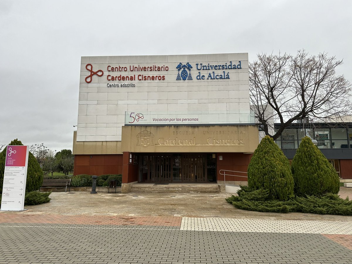 lourdesdemiguel's tweet photo. ¡Buenos días #VirtualCUCC! Hoy comienzan los exámenes de 2º cuatrimestre de modalidad semipresencial ¡Mucho ánimo y suerte a nuestros estudiantes semipresenciales! Hoy @BibliotecaCUCC abierta de 9 a 14 #SomosCUCC #50añosCUCC @cucc_educacion https://t.co/bSj3YReiDw