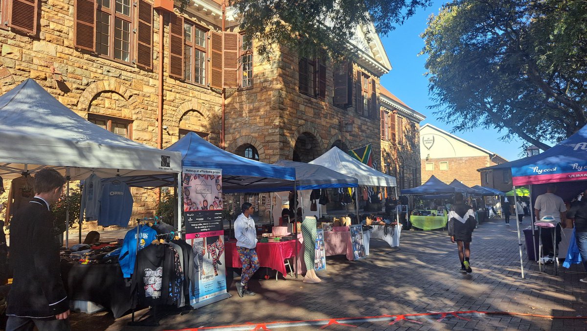 Jeppe Boys tweet media