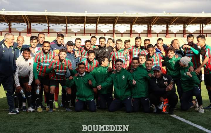 المولودية تتوج ببطولة الجزائر 🇩🇿
ألف مبروووك ❤️💚
<a href="/THEDEAN1921/">Mouloudia Club d'Alger</a>
#WeAreMCA