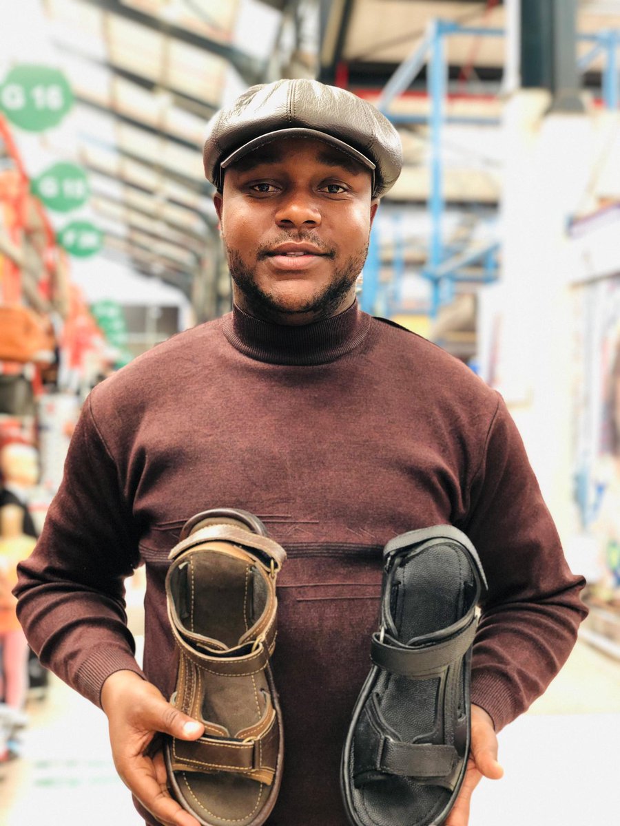 🗣️I take serious pride in these products. One of a kind leather rafters! Going for $30 each at Eastgate Market Shop G14 [Inside the Mall] We deliver to every location in Zimbabwe. #Dehwear #Isikhumba #HandmadeInZW
