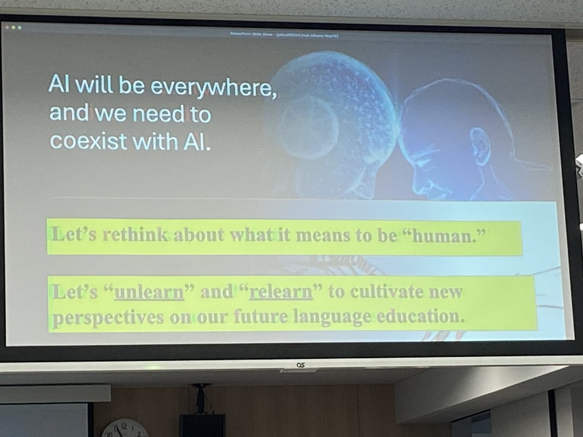 Conclusion of Dr Aikawa in the #jaltcall2024 Keynote about how to handle AI in language learning. Very interesting speech! Thanks <a href="/jaltcall/">JALTCALL</a> 👏🏼👏🏼👏🏼