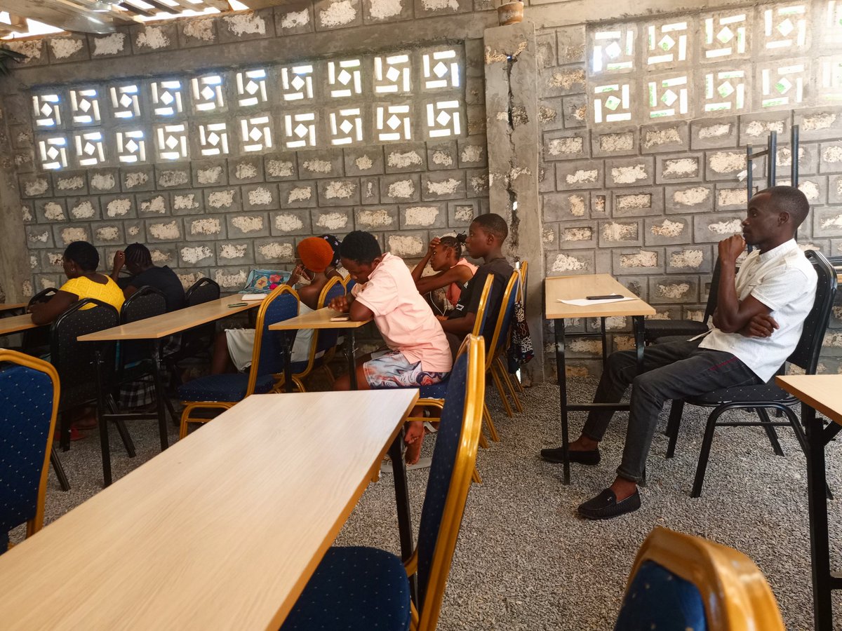 ksydney_24's tweet photo. It has been a wonderful session on Cyber Security organized by @pac_kenya and Kilifi County Government Department of Trade led by @victorinekajer1 
In the group is a mixture of different professionals and different scale of business. We look forward to various meetings. https://t.co/4X1oIZGKz8