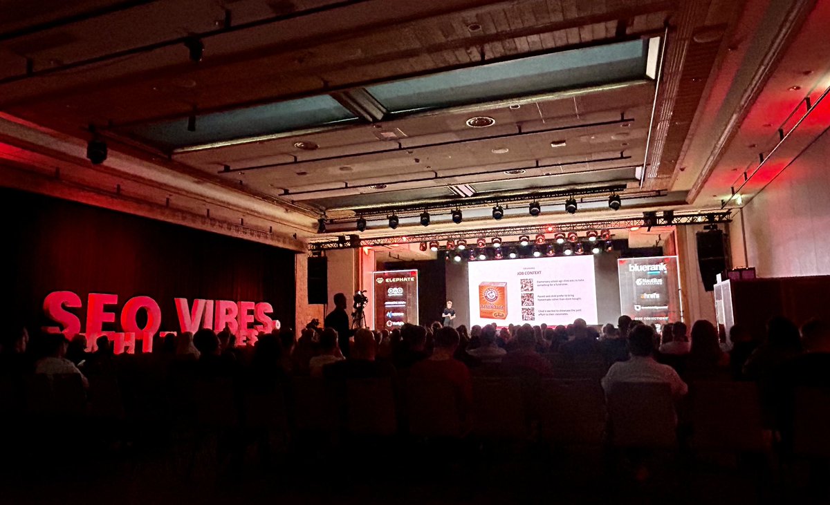 Stacey MacNaught tweet media