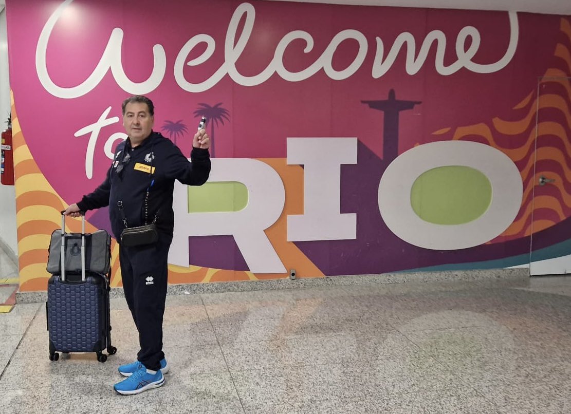 Ore 5,52…arrivo a Rio! 1 weekend di National League. 🇮🇹 #noiitalia #lanazionale #pallavolo❤️ @Federvolley