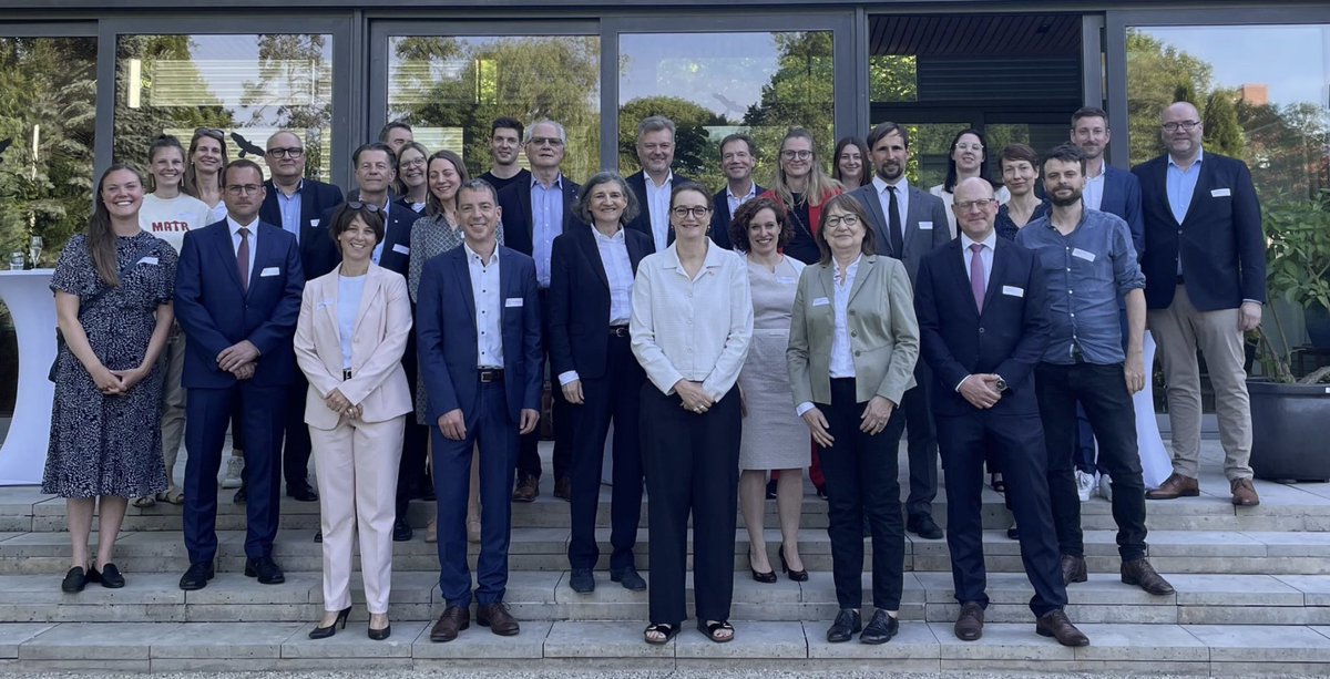 Michael Böcher (@michaboe) on Twitter photo Es war es mir eine besondere Freude, dass ich bei einer Veranstaltung von @BIODeutschland und <a href="/Daenemark_in_DE/">Dänische Botschaft in Deutschland</a> zu Bio-Solutions dabei sein durfte: Faszinierend die Pitches der Unternehmer/innen zu Bioplastik, Schokolade ohne Kakaobohnen oder fermentierten Pilzen als Fleischersatz Es war es mir eine besondere Freude, dass ich bei einer Veranstaltung von @BIODeutschland und <a href="/Daenemark_in_DE/">Dänische Botschaft in Deutschland</a> zu Bio-Solutions dabei sein durfte: Faszinierend die Pitches der Unternehmer/innen zu Bioplastik, Schokolade ohne Kakaobohnen oder fermentierten Pilzen als Fleischersatz