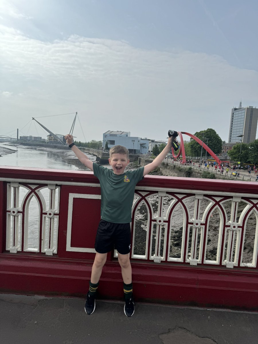 s9pke's tweet photo. @parkrunUK @juniorparkrunUK completed βοΈ
Blue ran his 1st ever 5k #parkrun while his sister in peppa pig world
Well organised and great volunteers and participants
#fitfam #fitdad #running #run #newport #wales #kids #breakfast ##hybrid #muscle #fitfor40 #SaturdayVibe #happysaturday #saturdaymorning @Happyheatinguk
