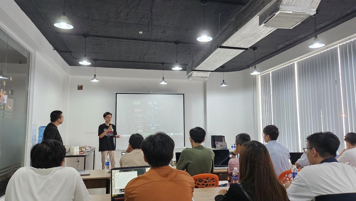 NexmLabs's tweet photo. 🔴 "Blockchain Builder Tool: Substrate & OpStack" by @openguildwtf is happening!⚡
👉 This is a great chance to gain valuable insights from industry experts!
#NexmLabs #OpenGuild #blockchain #workshop https://t.co/WyJrqo4FEk
