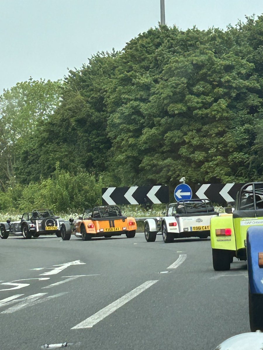 229 caterhams @ 20mph in Wales ! 🤣🤣 #crazy