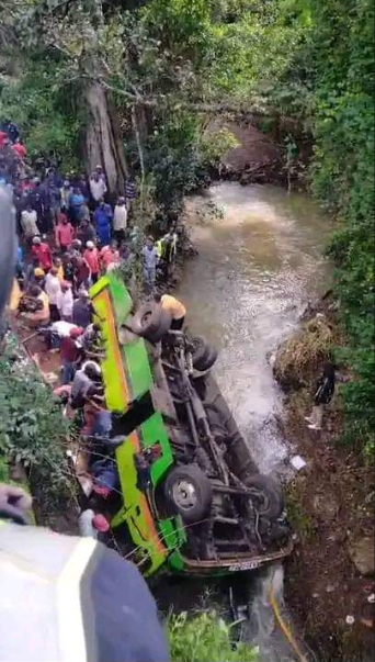 Several people feared dead and others injured following a tragic incident where a bus belonging to Naboka Sacco, en route from Gataka in Ongata Rongai to Karen plunged into the Mbagathi River near the Cooperative University of Kenya. Police are currently on the scene.