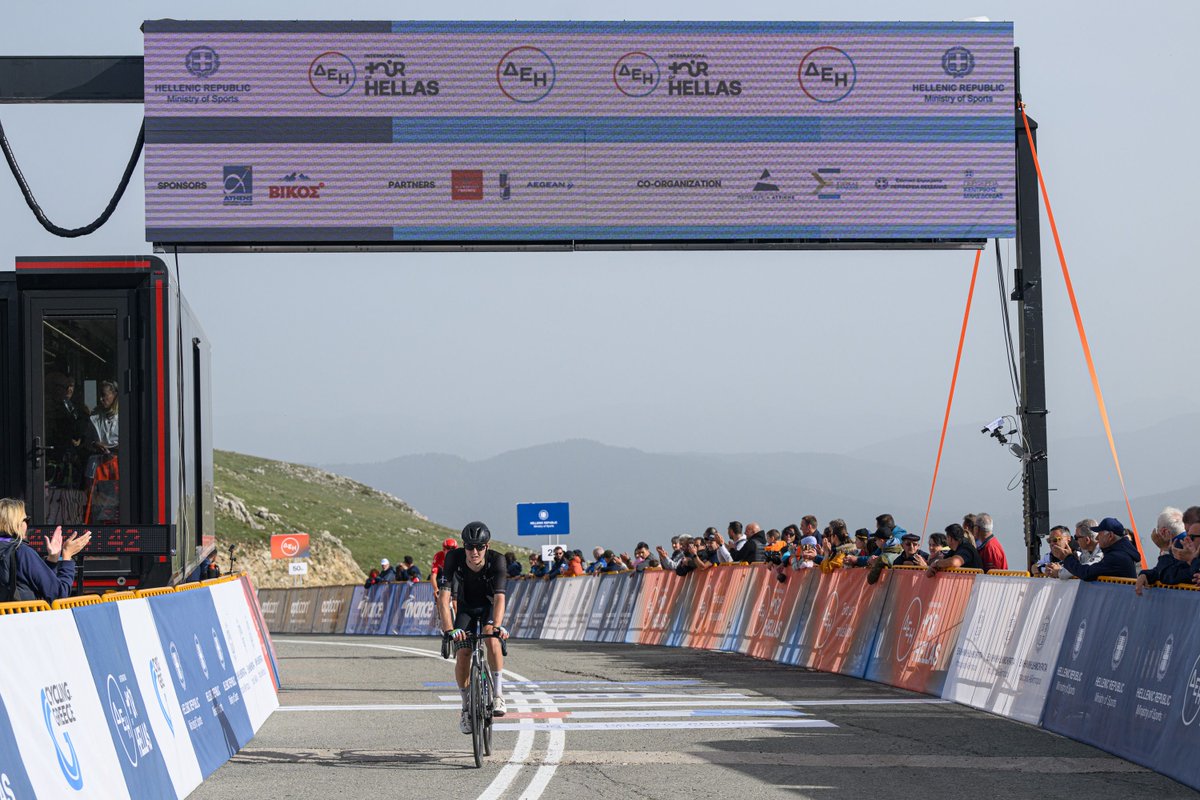 👑The Queen Stage at the Tour of Hellas👑 Yesterday's stage saw a brutal hill top finish after a long day in the Greek hills for the team. Tyler is now our best placed on GC in 30th place with Bradley, Harry and Dylan close behind in 32nd, 33rd and 34th. 📸 @NassosTPhoto #ΔΕΗ