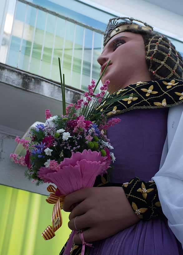 Això ja s'acosta! I la setmana que ve començarem el 11è! Sí, sí! 11è! CONCURS PEL RAM DE LES GEGANTES!!! Estigueu atents/es i podreu aconseguir un com el de la foto i alguna "sorpresa" més... 🤩🤩🤩

COM PARTICIPAR: (1/3)