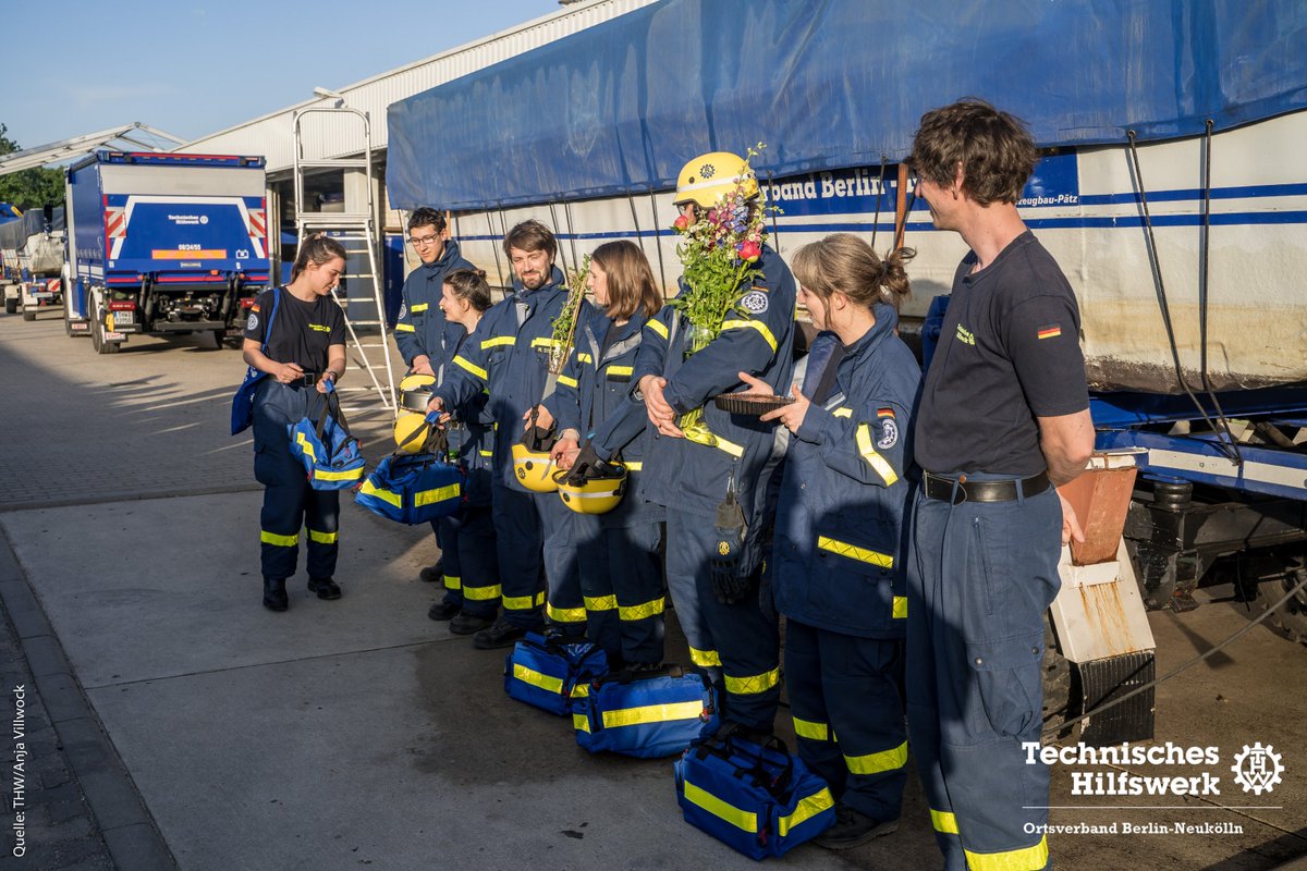ℹ️ Wir freuen uns über neue Einsatzkräfte! Nachdem die Anwärterinnen und Anwärter ihre #Grundausbildung erreicht haben unterstützen sie nun in unseren Fachgruppen- Herzlich Willkommen! #THW #Ehrenamt #Zivilschutz #Berlin