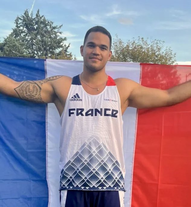 🇫🇷 Nouveau record de France du lancer de javelot pour Teura'itera'i Tupaia 🤩

86,11 m 💥

Notre jeune tricolore s’offre l’ancestral record de Pascal Lefèvre ➡️ 82,56 m en 1989 👏