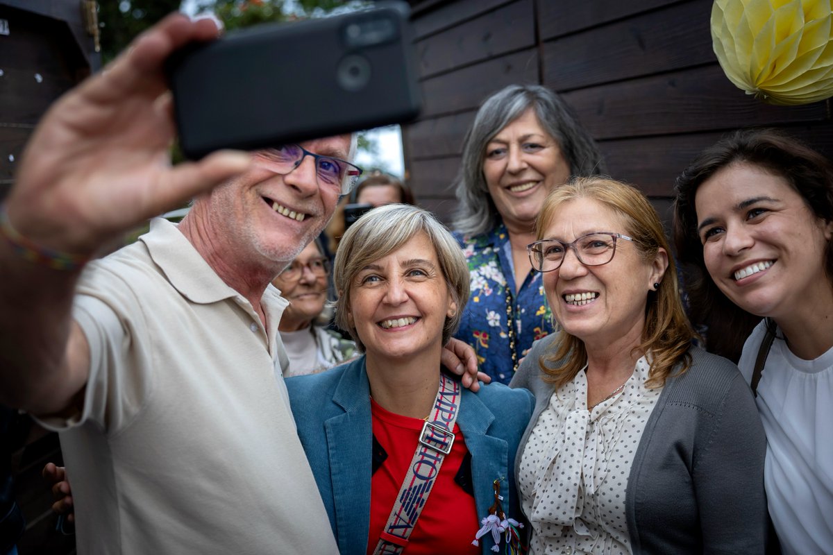 Na Festa da Diversidade Cultural, em São Martinho, na Madeira, acontece a Europa que o Partido Socialista defende. Os participantes, de 121 nacionalidades, tornam este evento uma verdadeira demonstração da unidade e harmonia que tanto desejamos para a Europa. Hoje, prosseguimos