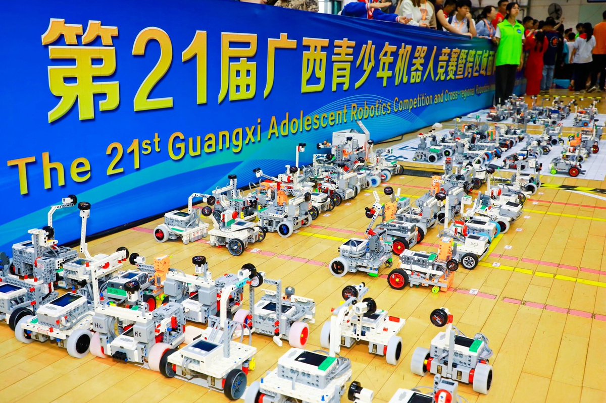 18th May, the 21st Guangxi Adolescent Robotics Competition and Cross-regional Adolescent Robotics Invitational Competition for ASEAN Countries #stem #competition #robot #kids