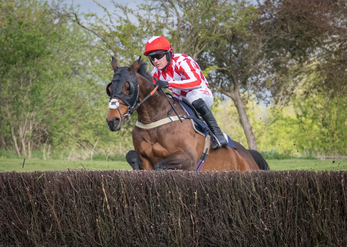 Beauvallon Bay runs today @ 5.20pm <a href="/UttoxeterRaces/">Uttoxeter Racecourse</a>  in the Tom And Beth Getting Married Celebration Conditional Jockeys' Novices' Handicap Hurdle (Class 5) (4yo+ 0-105) over 2 miles 7 furlong Jockey - <a href="/AaronAndo91/">Aaron Anderson</a> - Trainer Michael Wigham - Owner <a href="/RacehorseOwner1/">Racehorse Ownership Club</a>