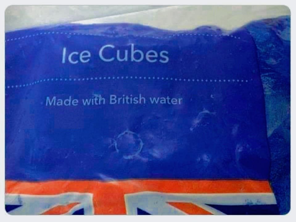 MikeRobbins19's tweet photo. I think I'll pass on the British water at the moment. https://t.co/lWTnQGKRfc