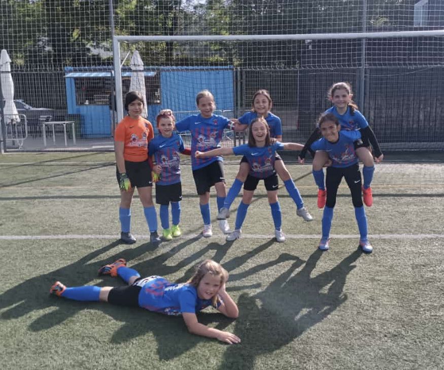 🏆 𝑻𝒙𝒂𝒑𝒆𝒍𝒅𝒖𝒏𝒂𝒌! 

👏🏽 El Leioako Benjamin campeón de la segunda fase 

#AupaLeioaBETI 💙❤️ #AupaLeioako