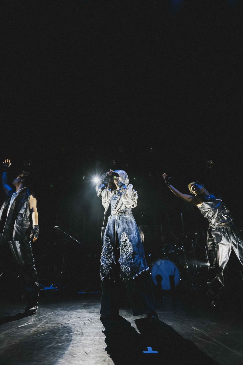 doumo_leinadesu's tweet photo. 💫Leina Live Tour 2024 "ReUnion" 5.17 in恵比寿LIQUIDROOM💫

改めてツアーファイナル、"ReUnion"にお越しいただきありがとうございました！！！

あの時間を思い出せば貴方を強くしてくれるそんな夜になっていればと思います🐺

これからもLeinaを、そしてLeinaチームをよろしくお願いします！ https://t.co/kbuQUar7Z8