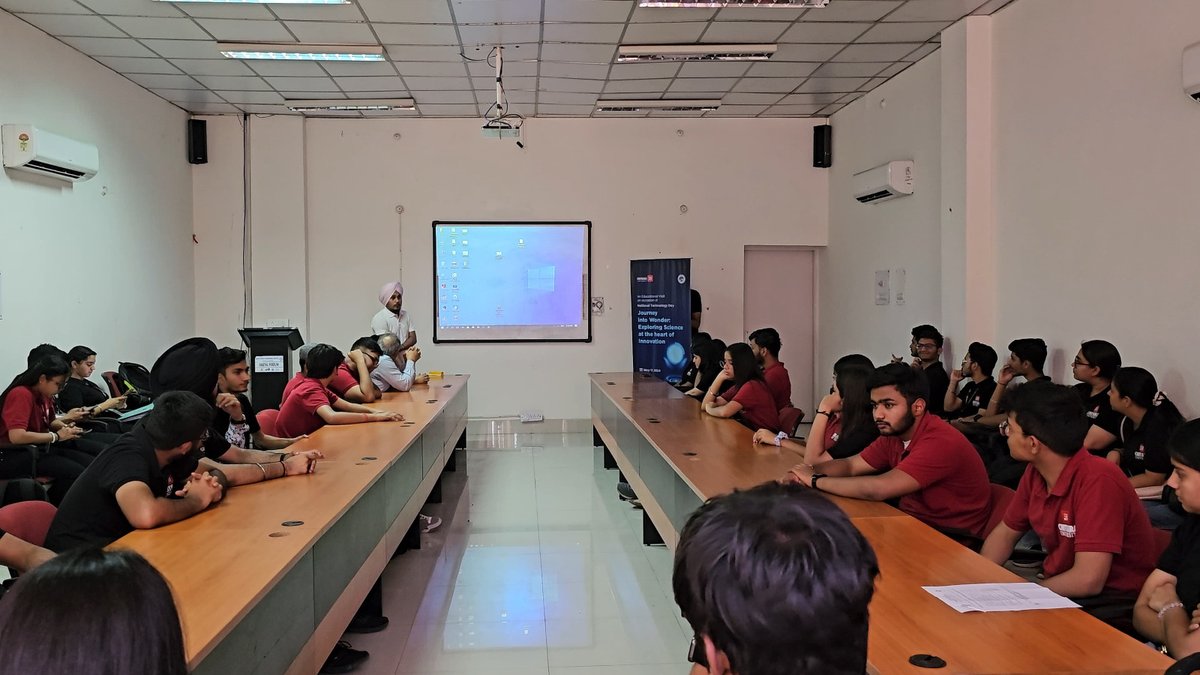 The Department of Applied Sciences, Chitkara University, in collaboration with the Indian Society for Technical Education (ISTE) had organised an educational visit to the Central Scientific Instruments Organisation (CSIR-CSIO). The visit aimed to deepen students' understanding of