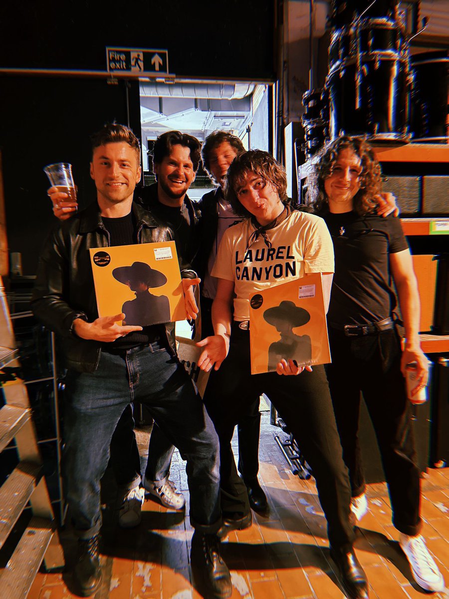 thehowlersuk's tweet photo. The reaction to our debut album has been more than we ever could or dreamt and as an independent band we will be eternally grateful and thankful for every fan that’s bought a copy of the album or ticket for our Uk tour, without you all we are nothing so Thankyou https://t.co/SlFw32KTLc