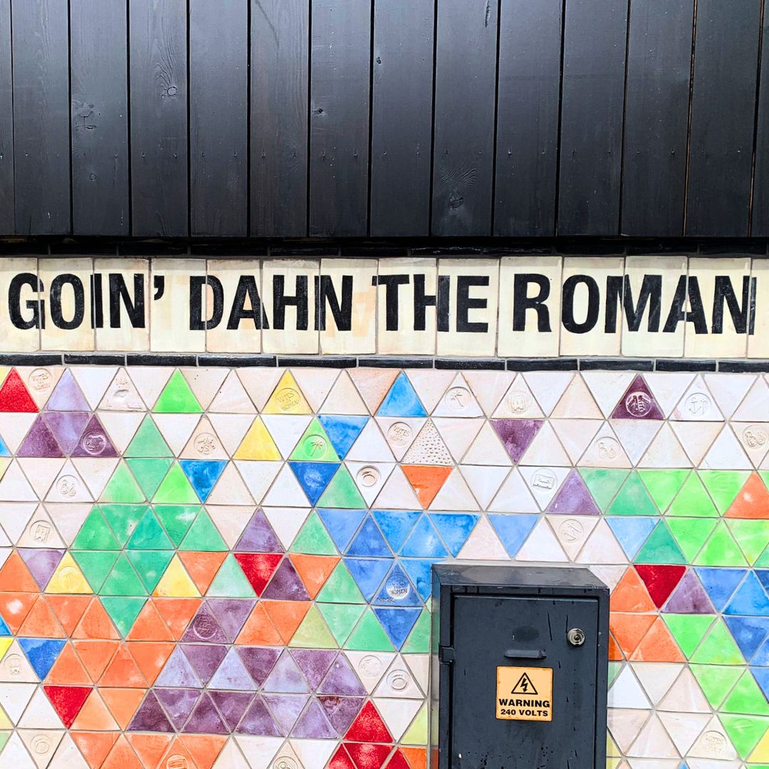 RomanRoadTrust's tweet photo. Have you seen The Common Room's new look yet? We're tucked away on Ford Road and we're looking pretty amazing!

‘Goin’ dahn the Roman’ – these words, printed with pride on The Common Room, celebrate the unique East End accent that fills Roman Road every day. https://t.co/rfd2FIxPIt