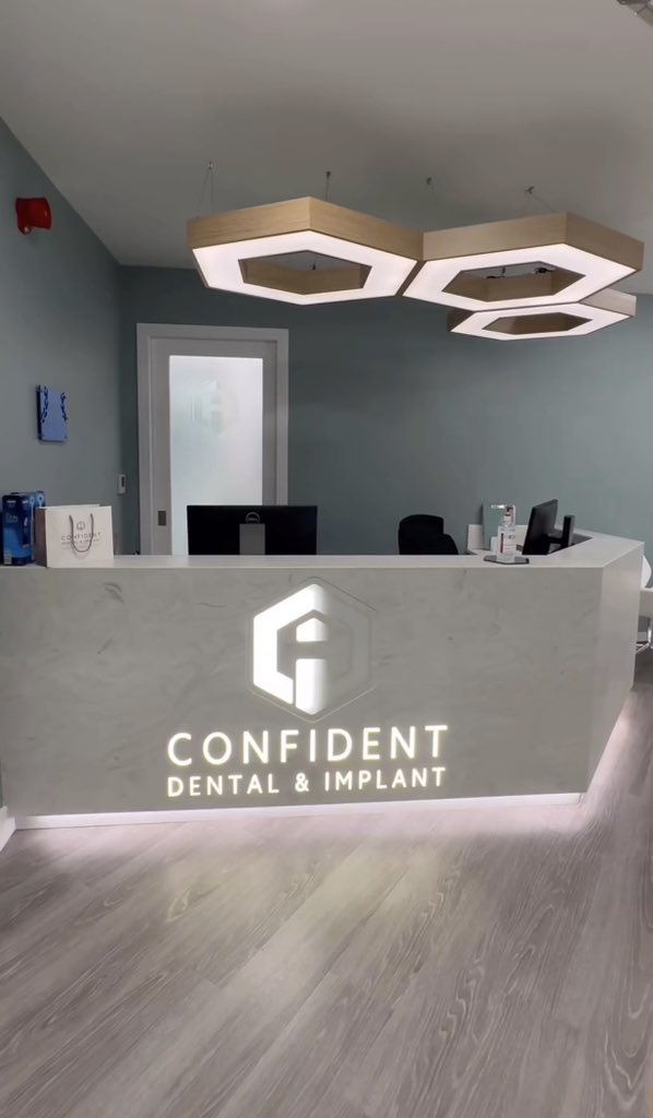 🤩Gloucestershire &amp; Wiltshire Private Associates needed to join our family run, award-winning team. Clinics in Swindon, Cheltenham, Stroud &amp; Bishop’s Cleeve. We want experienced private dentists &amp; dentists looking for a first private job. Email alison@confidentdental.com /DM me!
