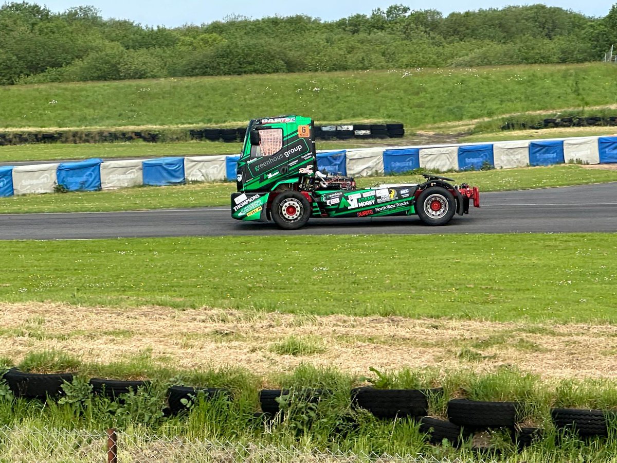 AdamsMorey's tweet image. Great start to the race weekend! 🚛💨

JP Racing held the quickest times in class 2, ready for pole position in for the first race 🏁

#btrc #pembrey #pembreycircuit #race #truckracing #daf @pembreycircuit