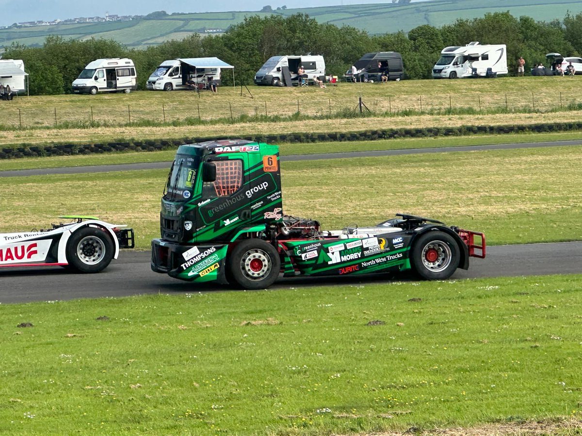 AdamsMorey's tweet image. Great start to the race weekend! 🚛💨

JP Racing held the quickest times in class 2, ready for pole position in for the first race 🏁

#btrc #pembrey #pembreycircuit #race #truckracing #daf @pembreycircuit