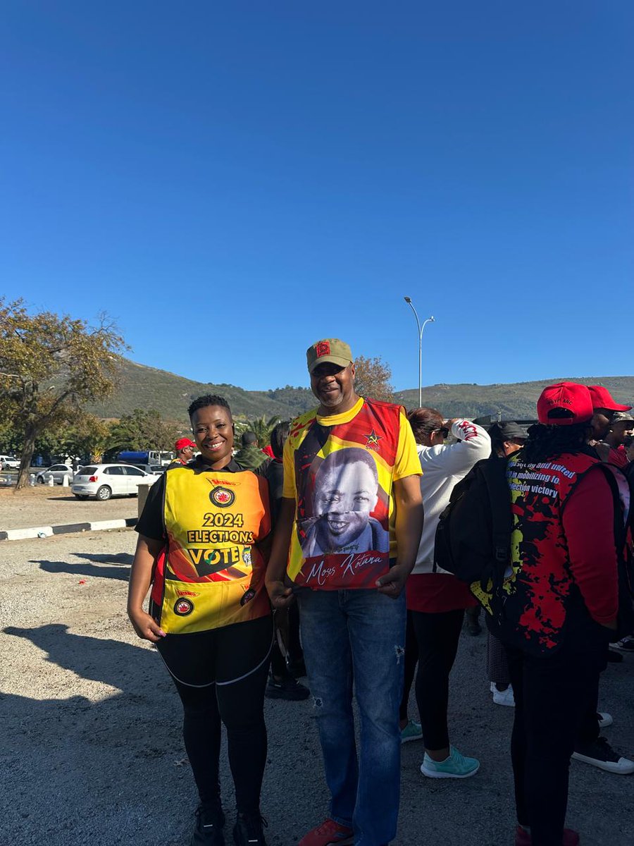 COSATU #ElijahBarayiBrigades and #ChrisHaniRedBrigades are on the ground in various communities engaging with workers and their families to participate in the coming national elections and to #VoteANC on May 29 @MYANC @SACP1921 @_cosatu