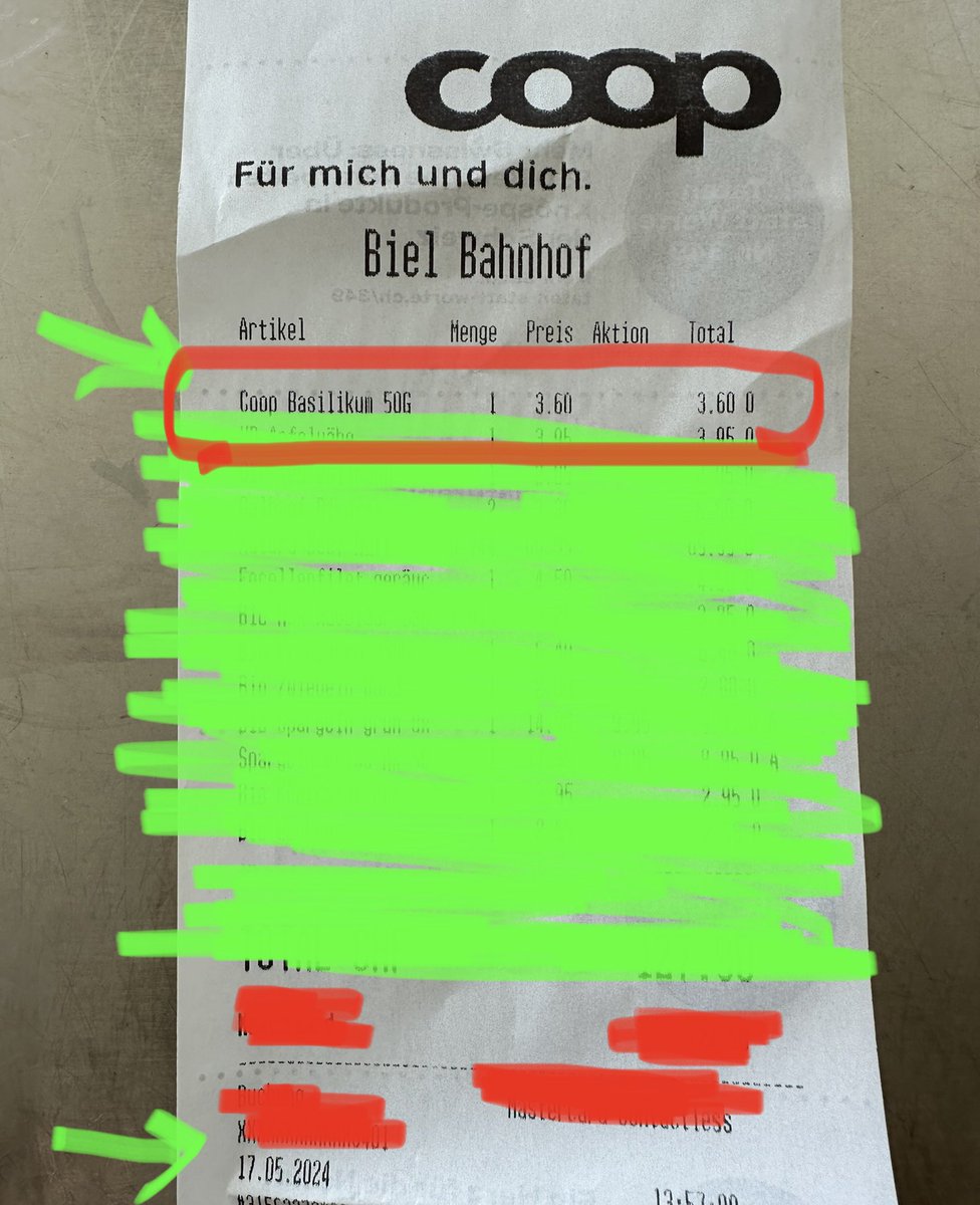 edible_ch's tweet photo. rund die hälfte der basilikumblätter aus dem @coop_ch bahnhof biel sind braun gefleckt. #schlechtequalität zu saftigem preis: 3.60 https://t.co/f0apip4khf