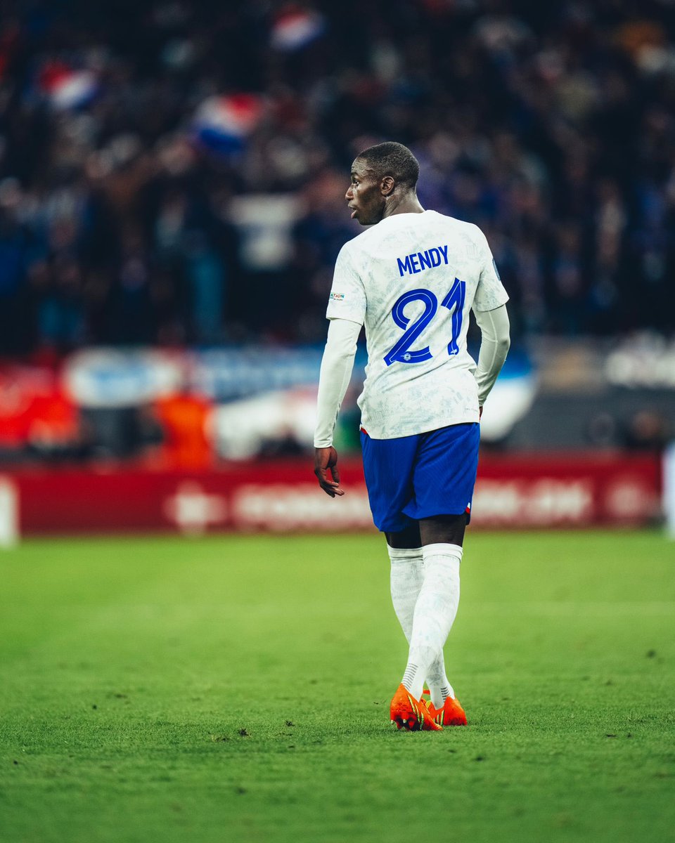 💥 @ferland_mendy est de retour ! 🇫🇷 #FiersdetreBleus | #EURO2024