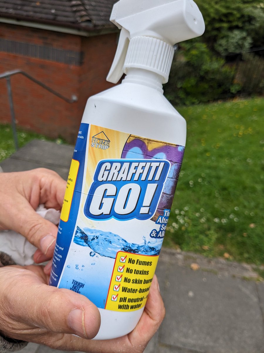 Trouble with #graffiti #tags ? 
This product worked a treat for us. 
@OfTimbercroft @EPNWS