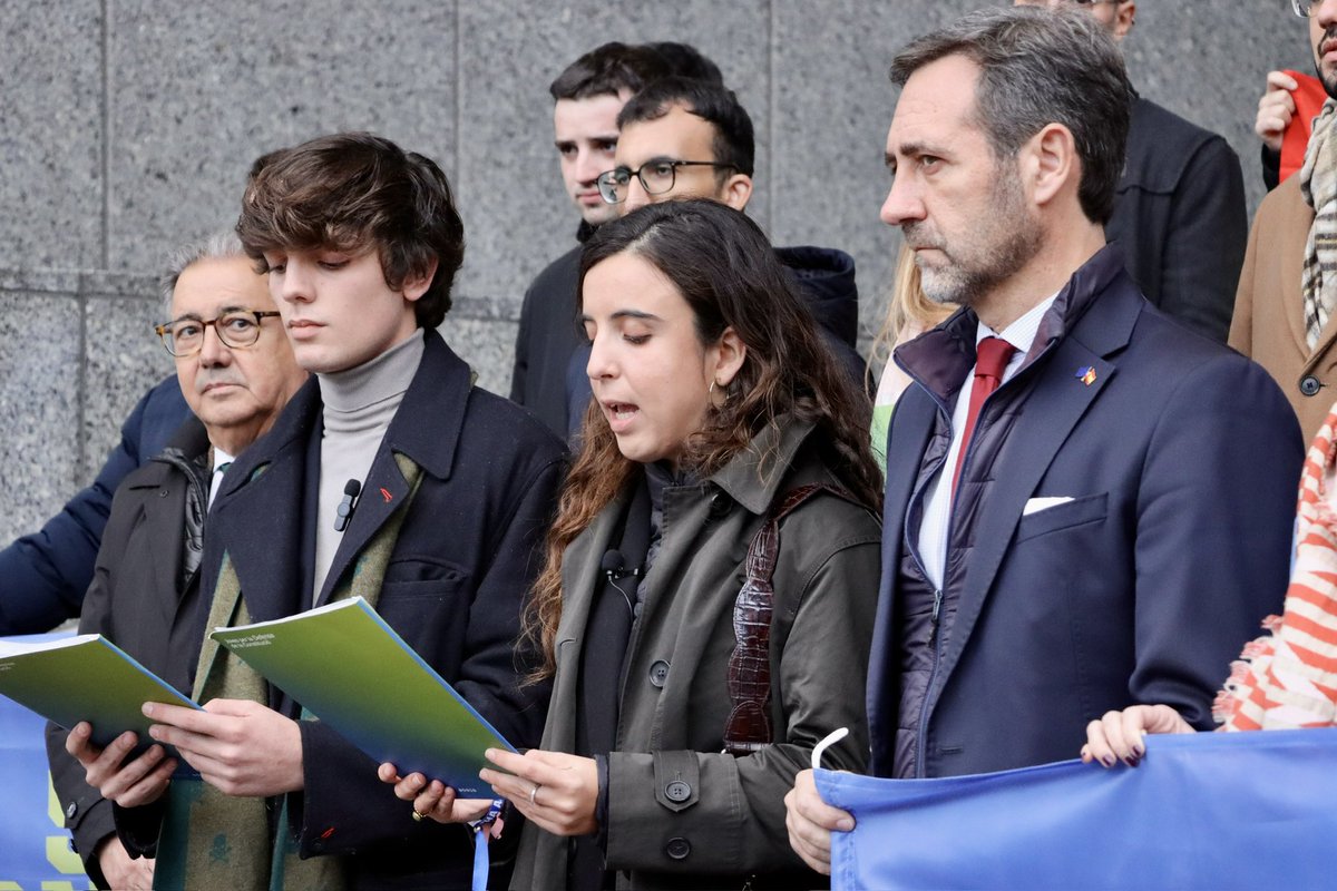 En noviembre del 2023 tuvimos el placer de viajar a Bruselas, gracias a la invitación de @JRBauza, y conocer el Parlamento Europeo. El próximo martes, tendremos la oportunidad de aprender sobre su actividad y experiencia en un acto sobre Europa. Deseando poder escucharle.