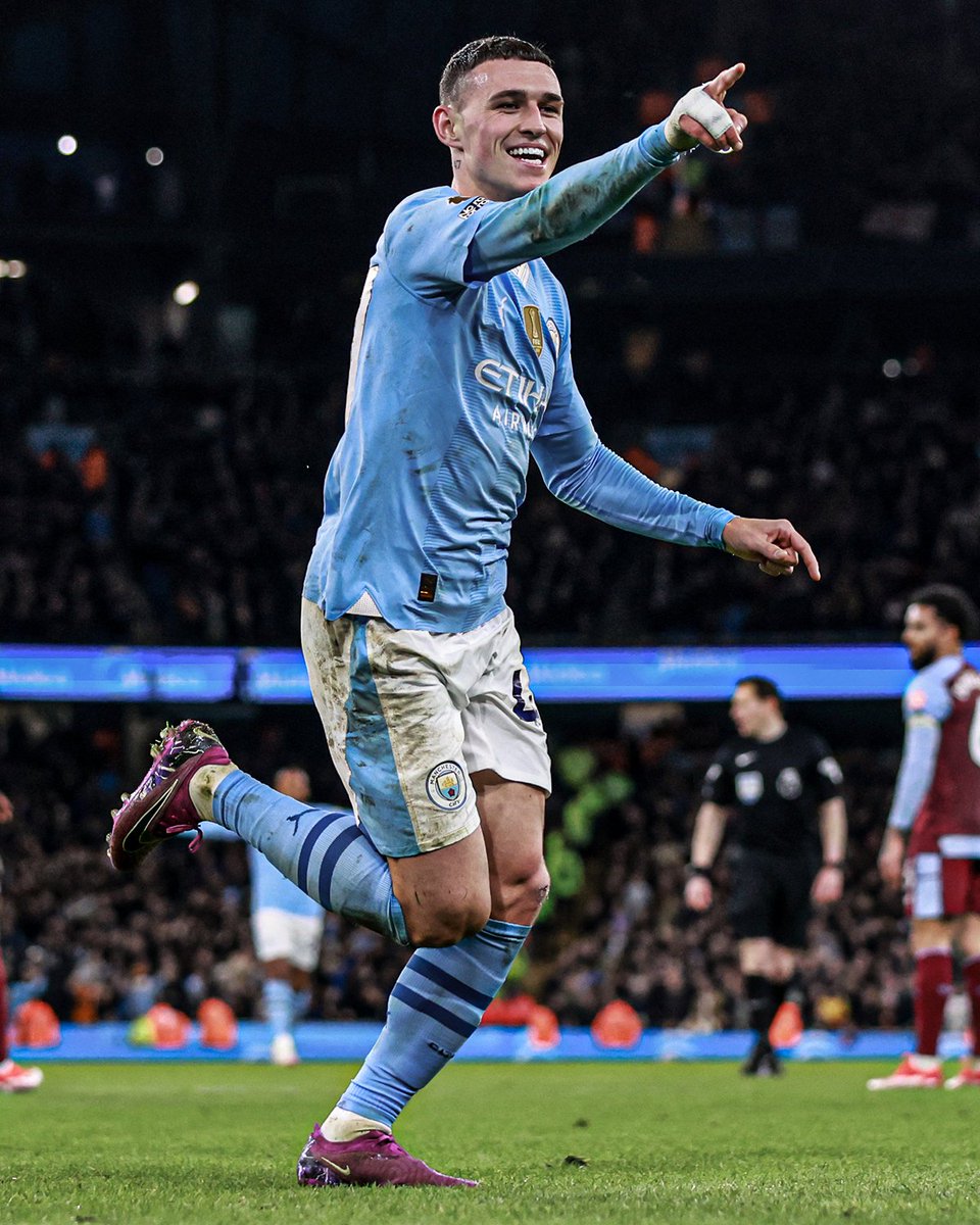 ⚽️ 17 goals
🤝 8 assists
✅ 34 games

Phil Foden is the 2023/24 Premier League Player of the Season 💫