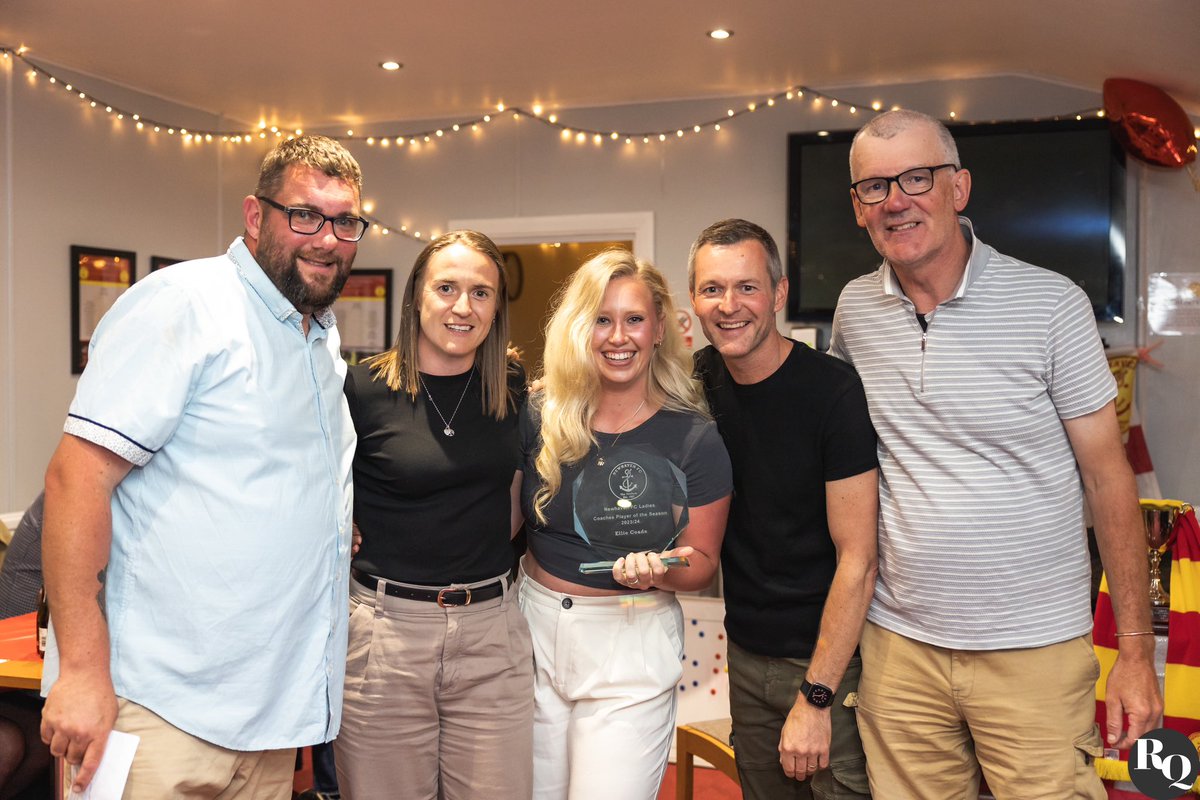🏆🔴🟡 AWARDS NIGHT!

The First Team celebrated an unforgettable season last night, congratulations again to all the winners! 

Player of the season - Lauren 
Player of the season- Markham
Players Player - Charlie 
Coaches Player - Ellie 

#COYD | @Ryan_quinn03 📸
