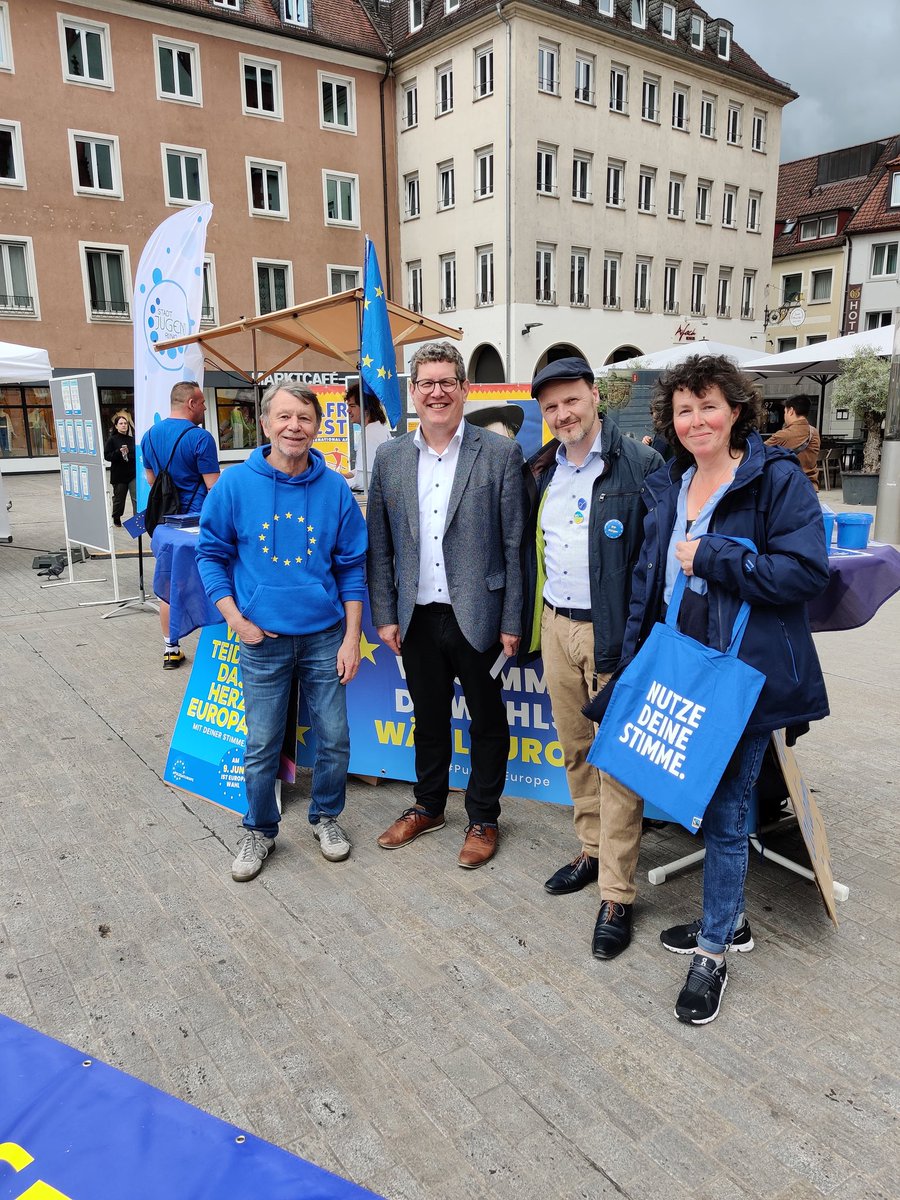 Dr_BaeM's tweet image. #PulseOfEurope Würzburg heute zusammen mit der #Europatour2024 der Staatsregierung Bayern.
Bei uns kommt sogar so mancher Kandidat vorbei!
&amp;gt;&amp;gt;&amp;gt;&amp;gt;&amp;gt;Schaut auch vorbei&amp;lt;&amp;lt;&amp;lt;&amp;lt;&amp;lt;