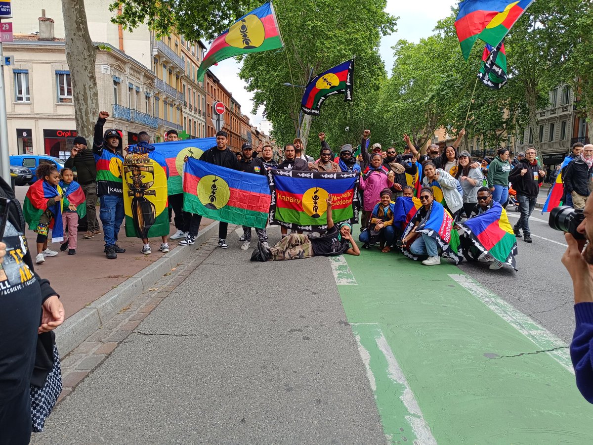 A Toulouse la Kanaky en force ! Énorme cortège et présence
Soutien à eux !🇳🇨