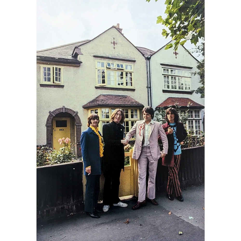 #LASTCHANCETOSEE

#TheBeatles: Mad Day Out will be on view for just one more week!

Don't miss the chance to view #TomMurray's complete collection of 23 spell-binding images, credited as some of the most important colour pictures ever taken of #ThFabFour. 

#VisitHarrogate