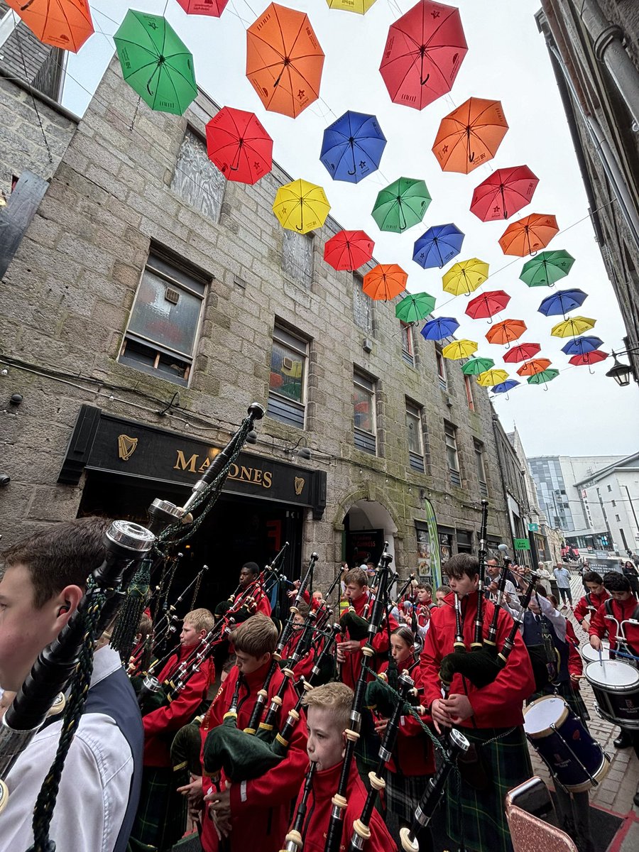The @ADHDFoundation Umbrella Project is back in Aberdeen! Once again we’re very proud to be supporting the launch event in Ship Row with the @robertgordons pipe band. @AbdnInspired @tonylloyd50 @SCISschools @HMC_Org #neurodiversity