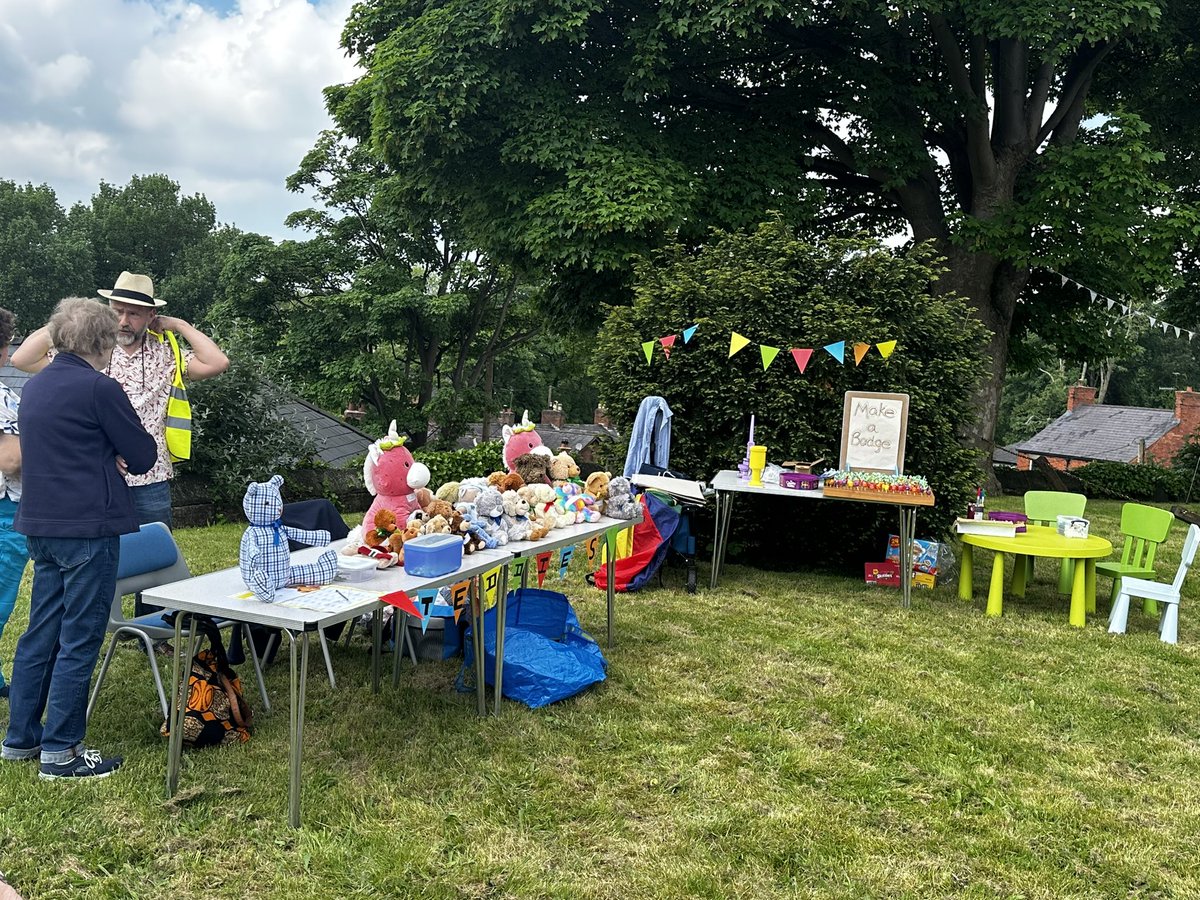 Our friends at St Mary’s, Ruabon are holding their Funday in the village today! 12noon-2pm. > Bring your teddy’s to be launched on the tower zip line. > Punch and Judy show > Lots of games and stalls!