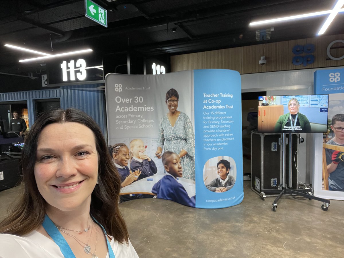 What a fabulous morning representing Co-op Academies Trust at the @coopuk AGM! 
The new @TheCoopLive  venue was fantastic.

It was great meeting so many people and sharing our work. 

Performances by Daisy, the Co-op Academies Young Musician of the Year. 
#TheCoopWay #BeingCoop