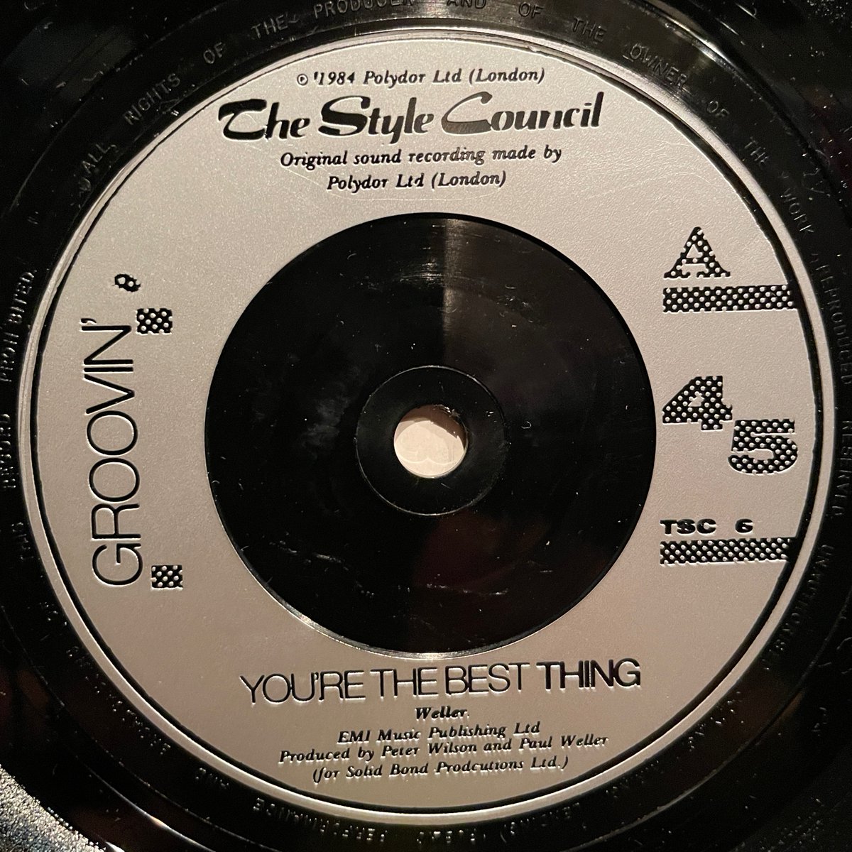ほな7いこか
The Style Council / Groovin’ [18May1984, Polydor --- TSC 6]
#OnThisDate #TheStyleCouncil #YoureTheBestThing #TheBigBossGroove #PaulWeller #MickTalbot #SteveWhite #PeterWilson #listeningbar #vinylbar #musicbar #レコードバー #mhc18052024
youtube.com/watch?v=0HMAVU…