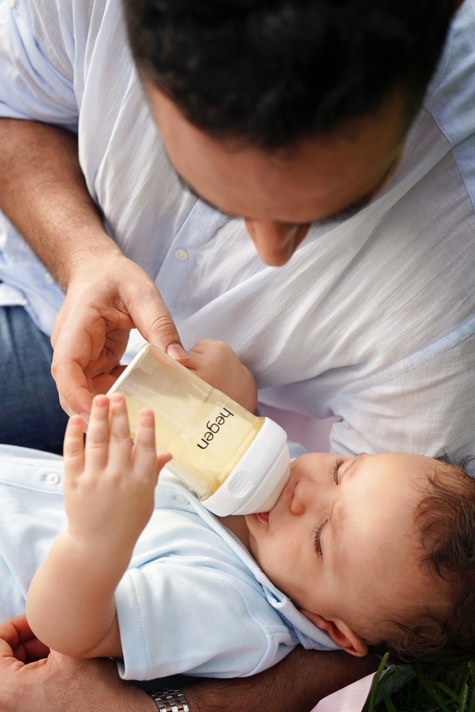 At Hegen, we're here to support the whole family's feeding journey 💖⁠
⁠
“Fathering is not something perfect men do, but something that perfects the man.” — Frank Pittman

l8r.it/d20n

#Hegen #morethanjustabottle #hegenuk #baby #babybottles #fatherhood