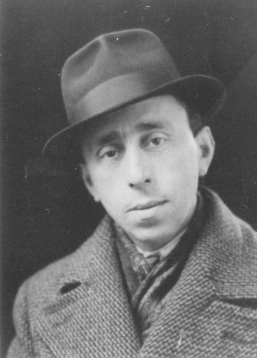 18 May 1894 | A Dutch Jew, Herman Aronson, was born in Arnhem. In March 1944 he was deported to #Auschwitz and murdered in a gas chamber.